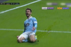 欧冠E组激战：费耶诺德对马德里竞技精彩对决1:1平局